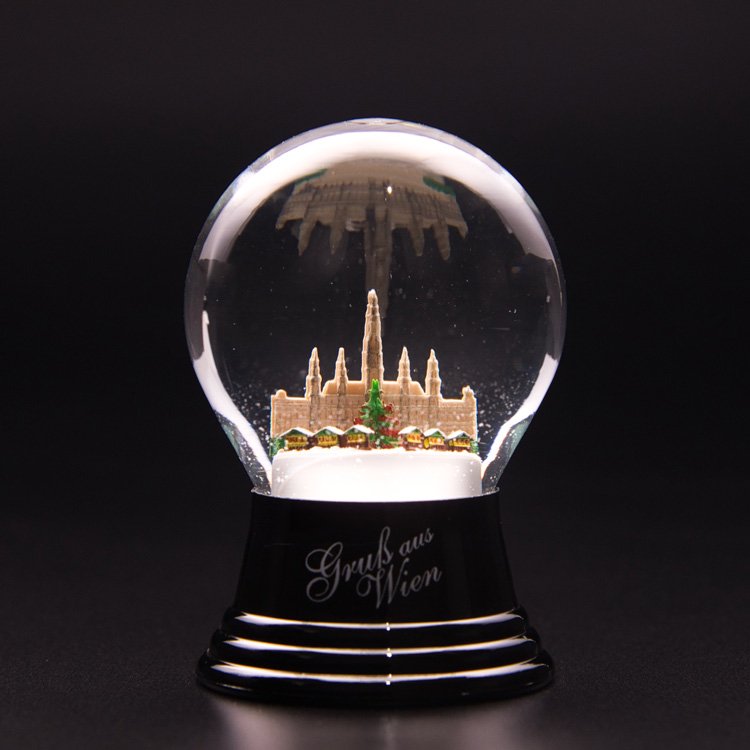 スノードーム美術館 | ショップトピック |横浜ランドマークタワー