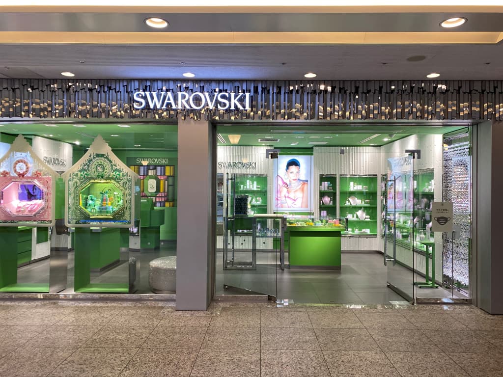 スワロフスキー | ショップトピック |横浜ランドマークタワー