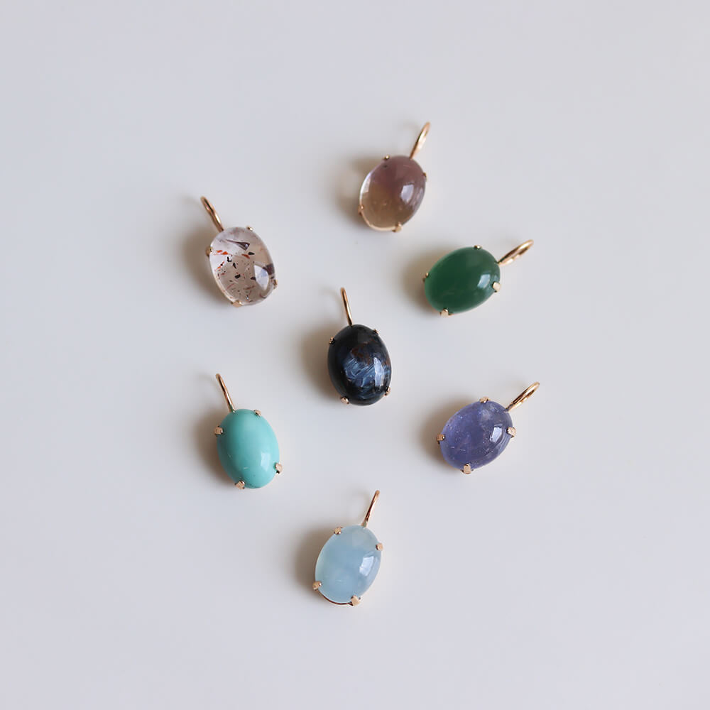 Colorstone charm | ショップトピックス |横浜ランドマークタワー